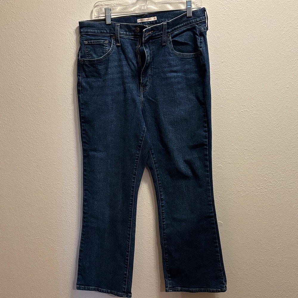 Levi's Women's Straight Leg Jeans - Dark Blue, cropped length